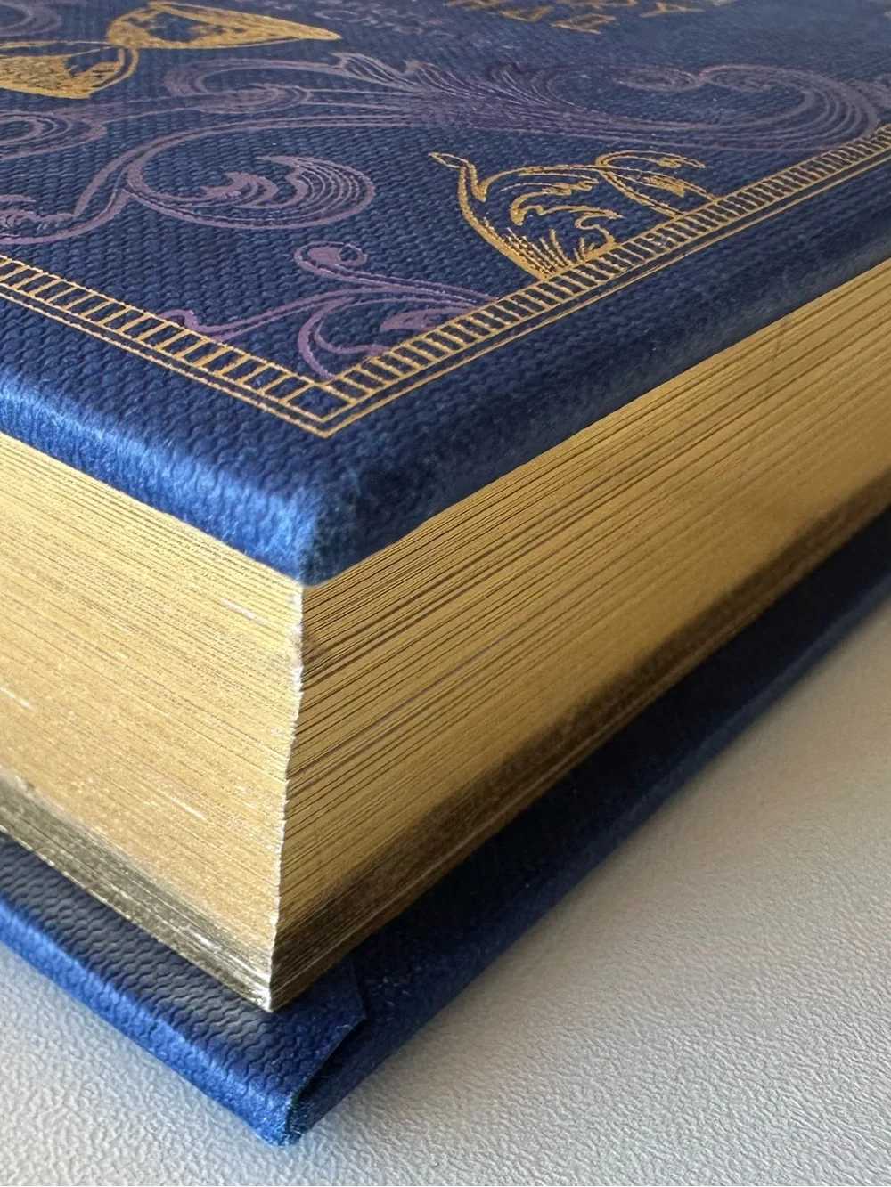 60-Second Memory Journal - Navy and Gold Hardcover